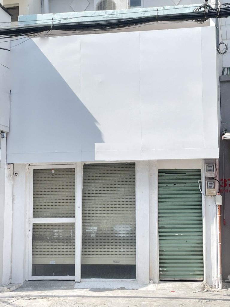 Mặt bằng KD Huỳnh Văn Bánh, 100m2, 2 lầu, lối đi riêng