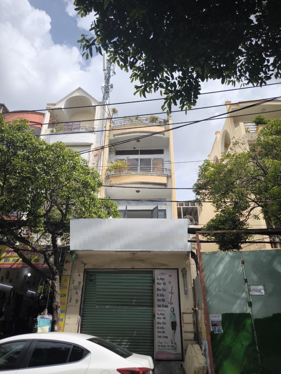 NHÀ MT KHU K300 SẦM UẤT, 4,5x19m, 5 PHÒNG NGỦ