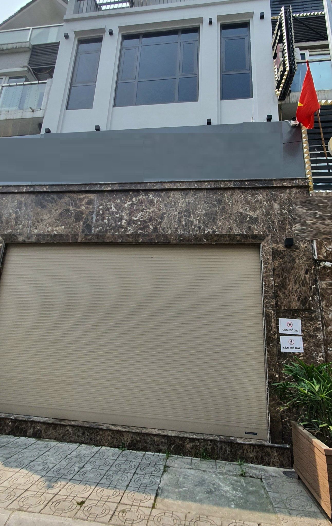 Chủ nhà cho thuê cả nhà mới hoàn thiện, Khu Bách Khoa, 82m2* 4.5T- 18 Tr, VP, Kinh doanh