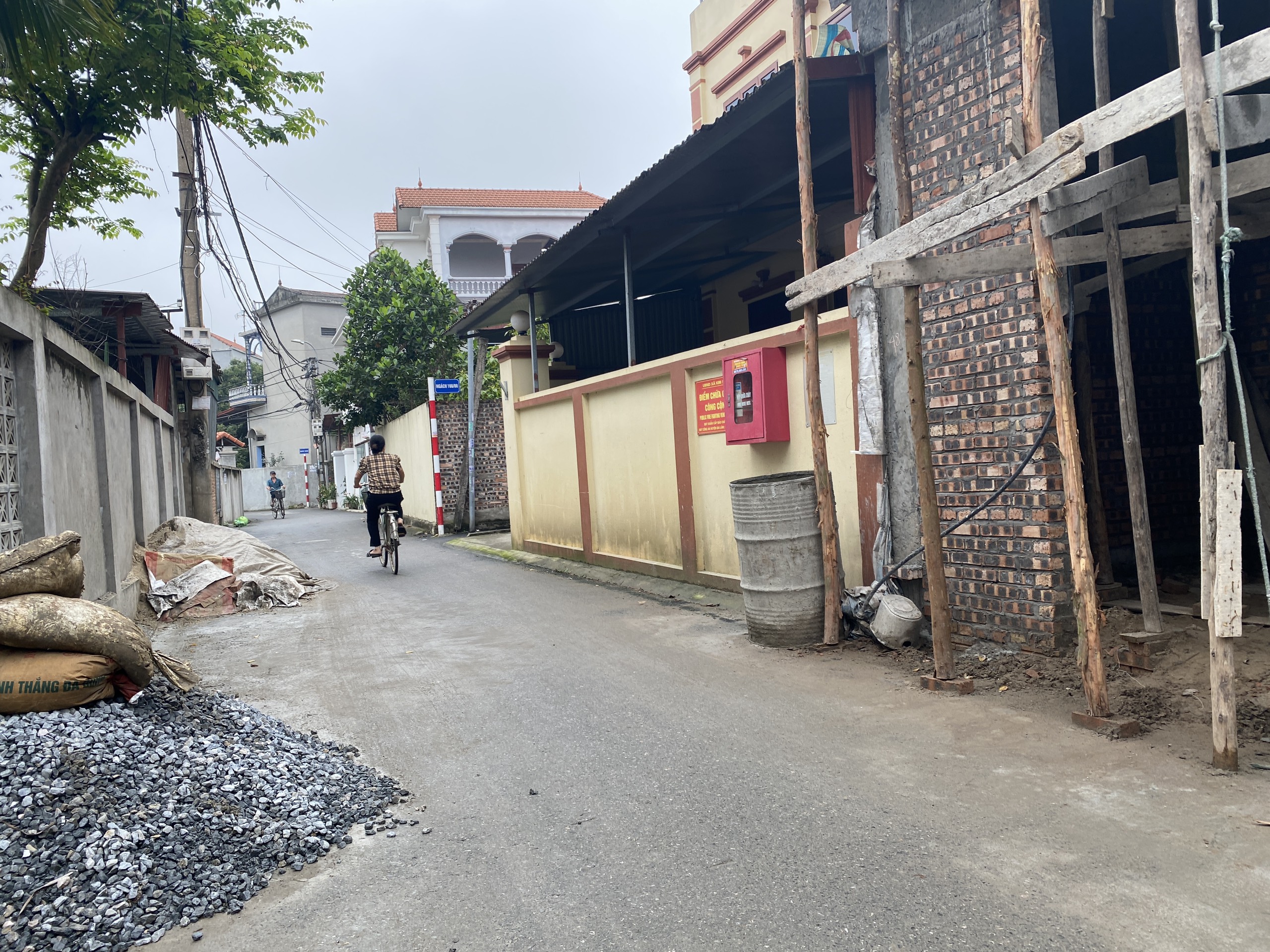 52m2 Thuận Tốn ngõ thông trải nhựa 4m, giá 3.x tỷ