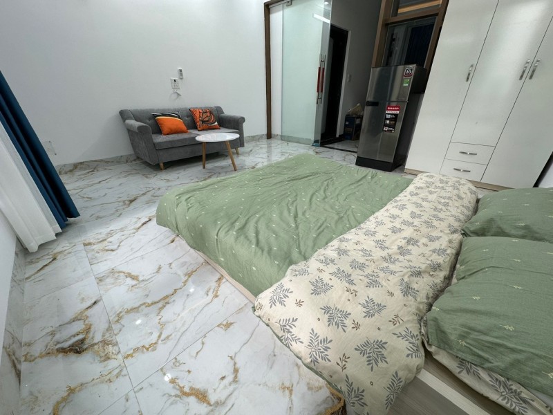 Lô góc 2 thoáng vĩnh viễn 50m2 x 4 tầng, 2 cửa 2 lối đi, 2p ra Vincom, nhỉnh 8 tỷ