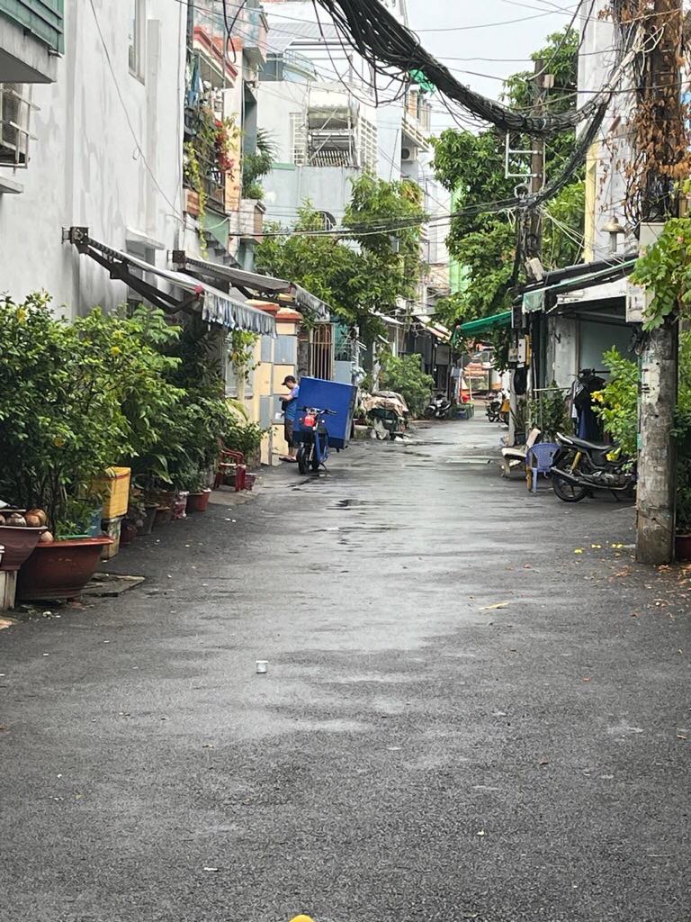 CHỈ 3.3 TỶ CÓ NGAY NHÀ 38M2-NGANG 5M-HXH NỞ TRANG LONG.