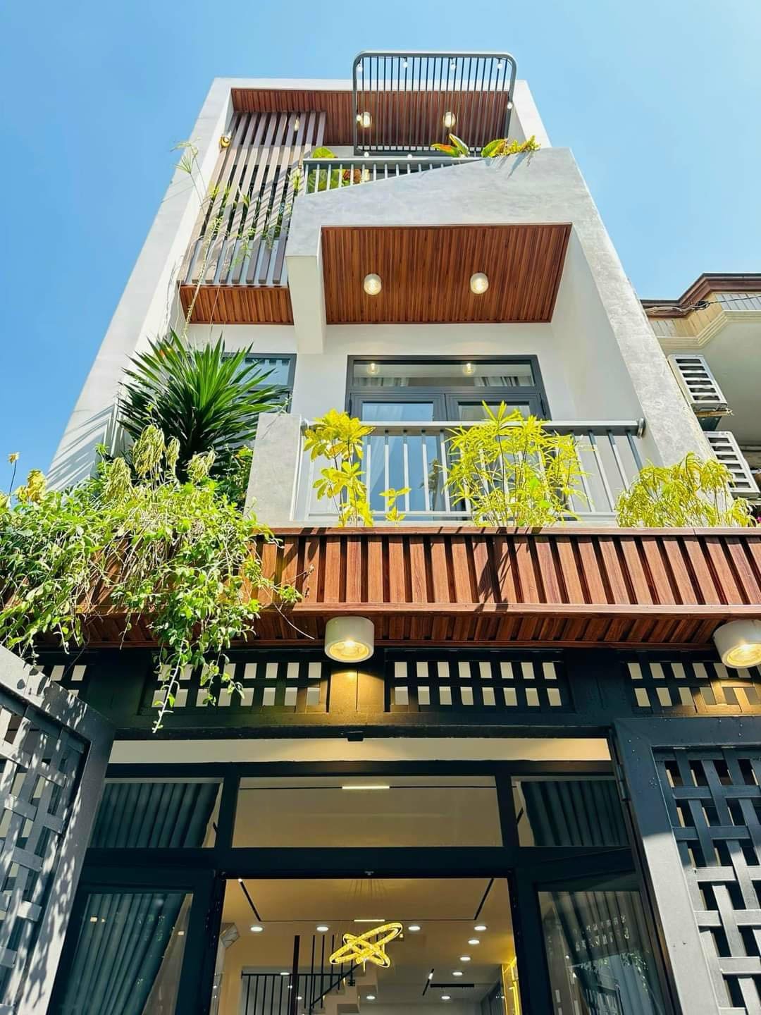 BÁN NHÀ PHƯỜNG LINH TÂY TP THỦ ĐỨC, GẦN CHỢ TĐ, TIỆN KINH DOANH, GIÁ TỐT