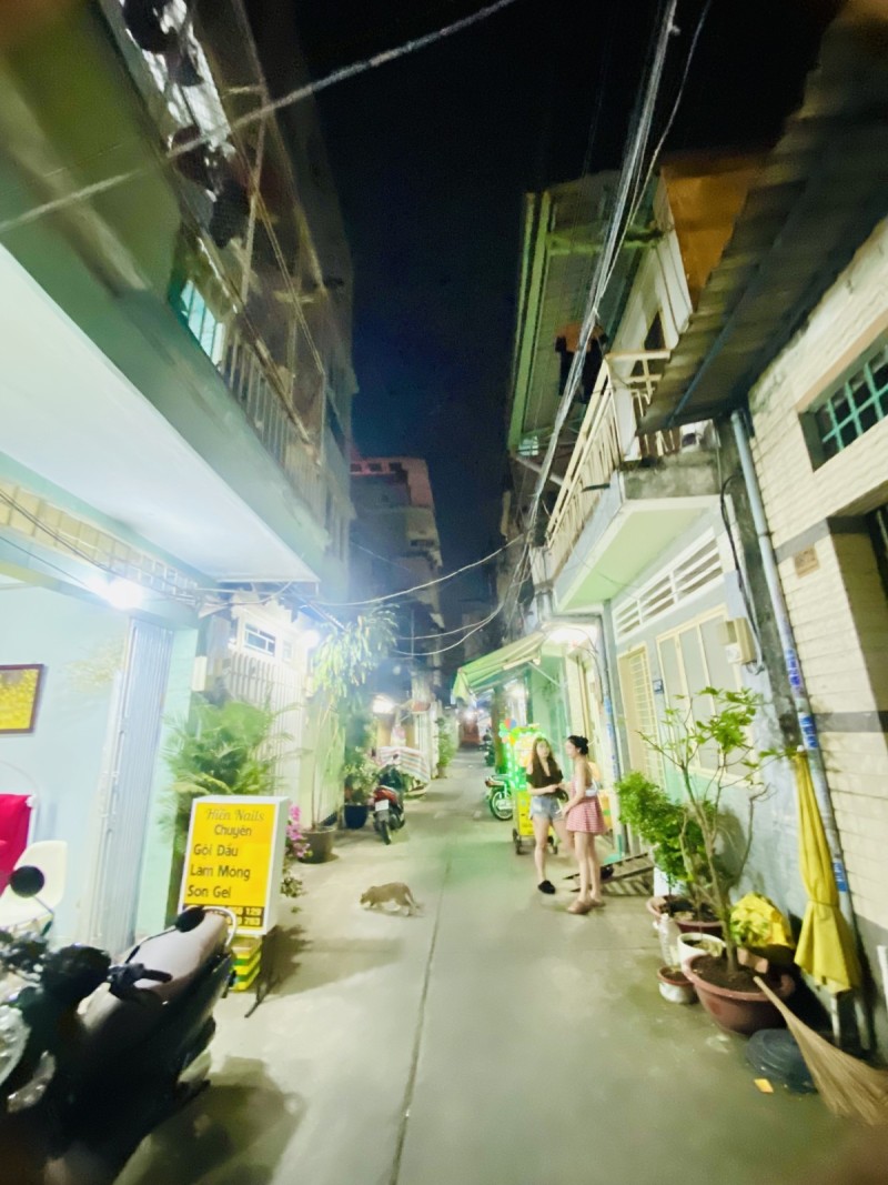 Bán nhà quận 1, đường Trần Quang Khải, 38m2, hẻm xe hơi, 2 tầng, 7 tỷ