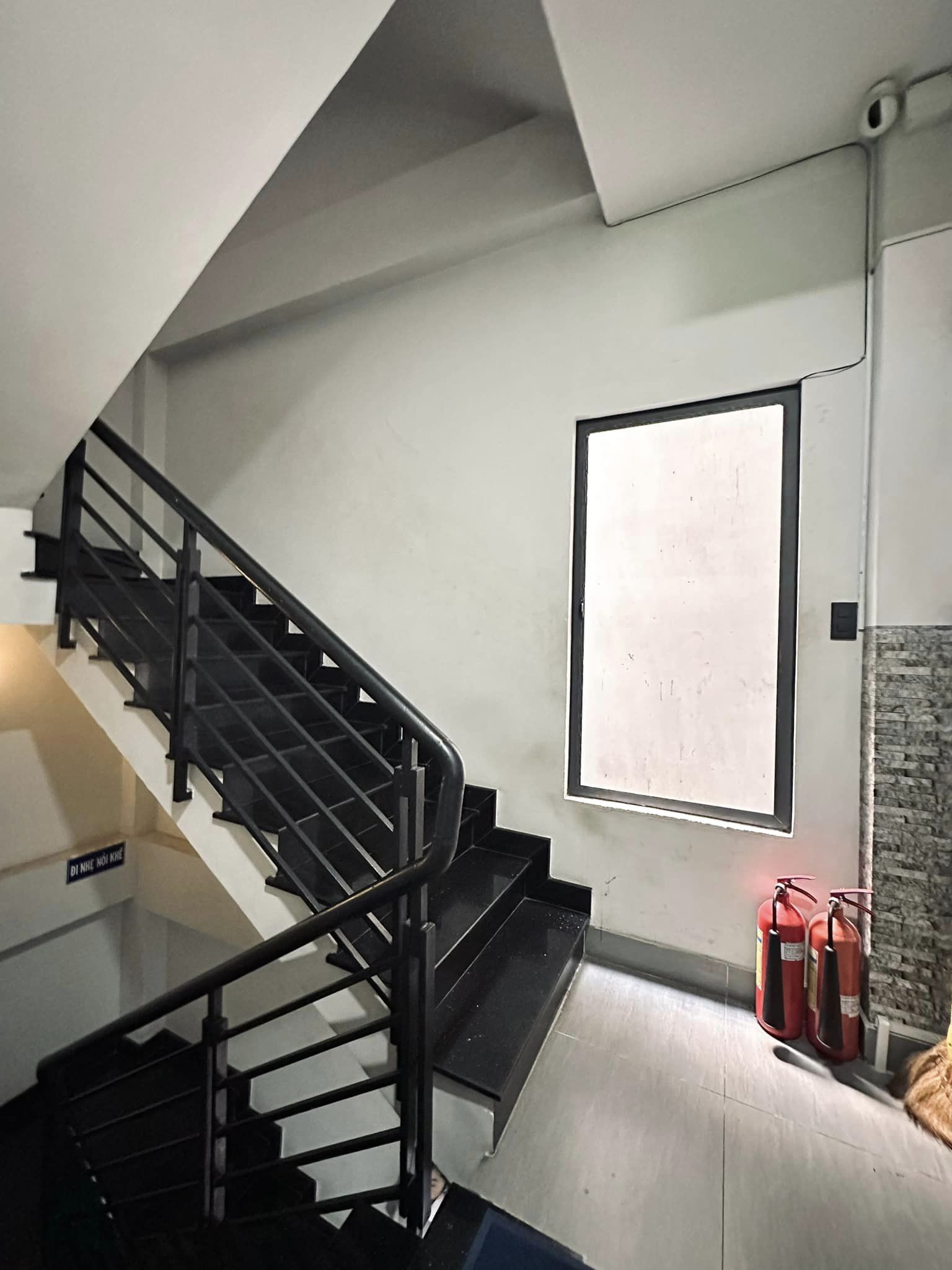 Bán nhà đường Thành Thái,Quận 10,HXH vào nhà 4x17 chỉ 11.x tỷ