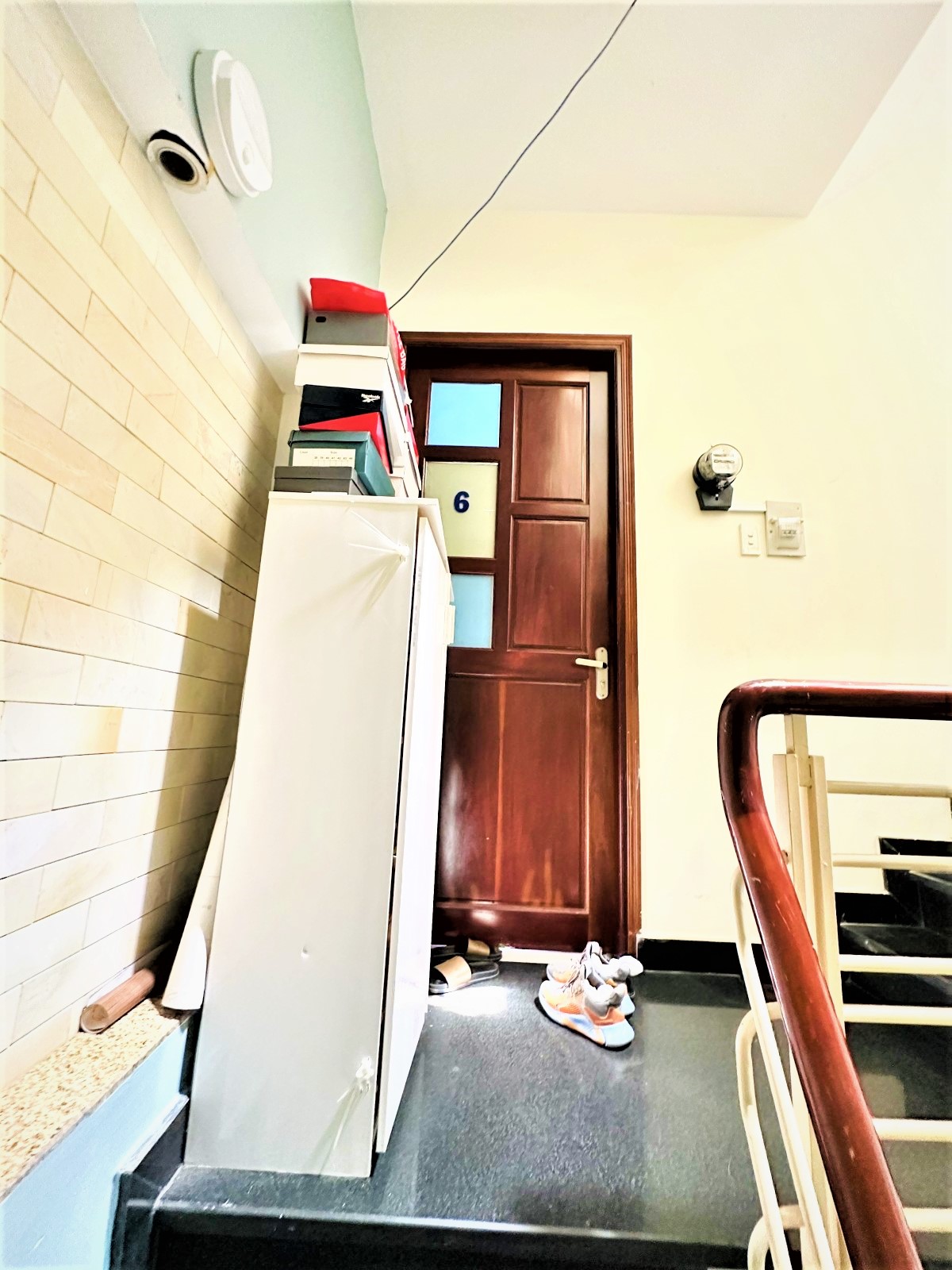 Bán nhà hẻm tô hiến thành, quận 10, HXH, 4x15,4 Tầng,11PN chỉ 9 tỷ.