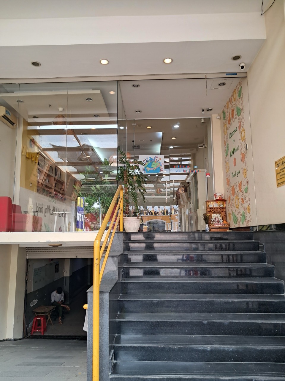 Cho Thuê Mặt Bằng Thủ Dầu Một, Bình Dương.Diện Tích: 6 x 30, tổng diện tích sử dụng 1400m².130 triệu đồng/tháng