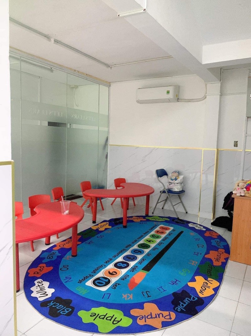 Bán nhà mặt tiền ngang khủng, có dòng tiền thuê 50 triệu/ tháng, 9m x 17m, Lạc Long Quân, P3, Q11, Giá chỉ 22.5 tỷ TL