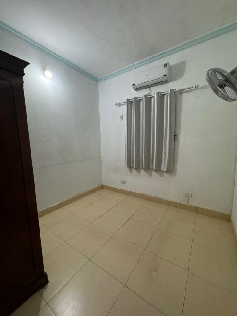 Bán nhà Thượng Thanh, Long Biên 33m2 x 3 tầng. 3 thoáng. An sinh giá chỉ nhỉnh 4 tỷ