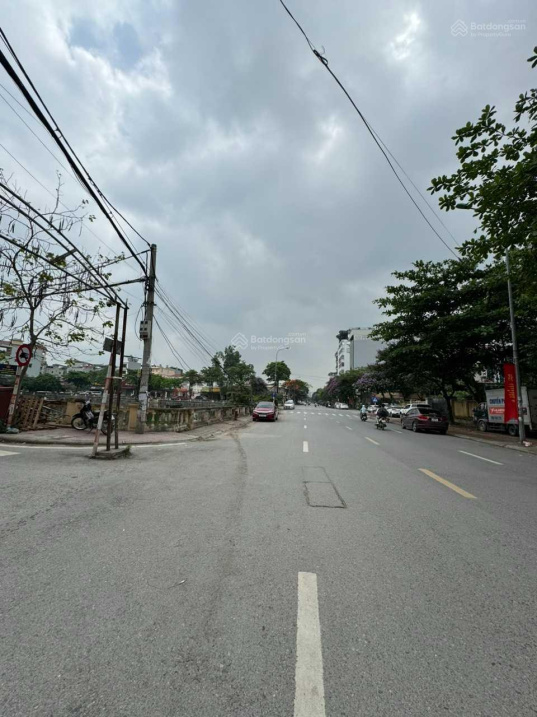 Bán đất mặt phố Đức Diễn - DT 152m - MT 8m - Đường 30m Vỉa Hè