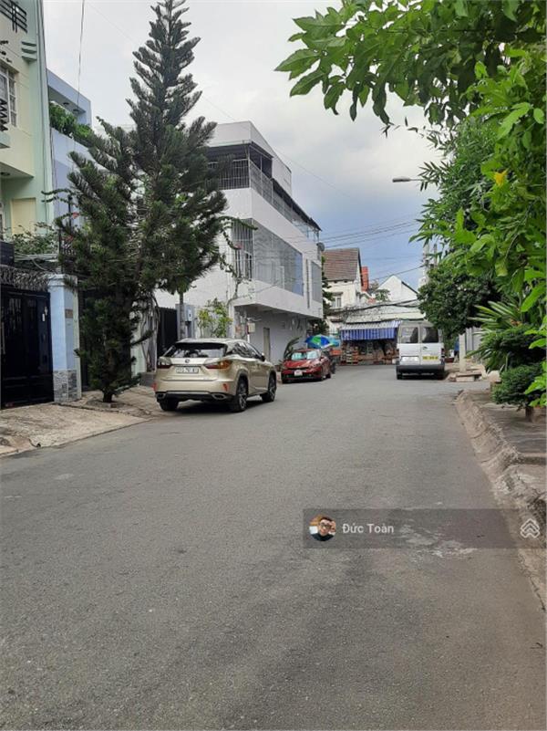 Hàng hiếm - cần bán gấp nhà ngay đường Vành Đai Tây - DT 4.2x22=85m2-XD cao tầng-giá chỉ 13.2 tỷ