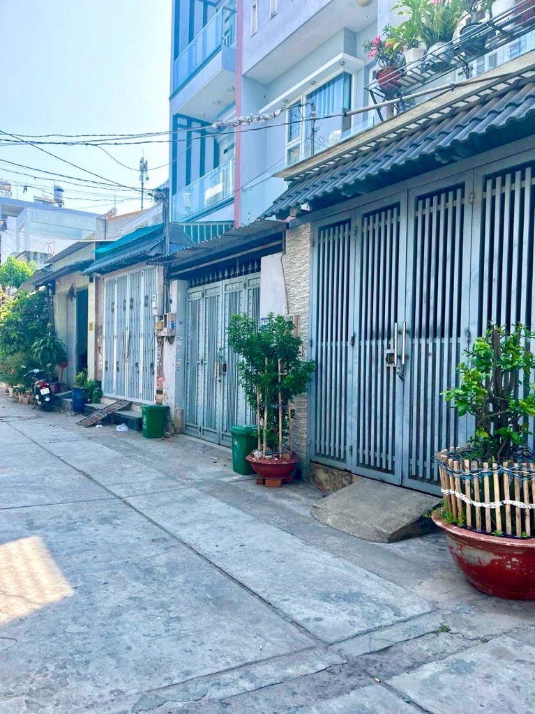 Bán nhà Đường số 2, pk10, phường Bình Hưng Hoà A, Q Binh Tân, 79m2, 4x 20, 6.5 tỷ