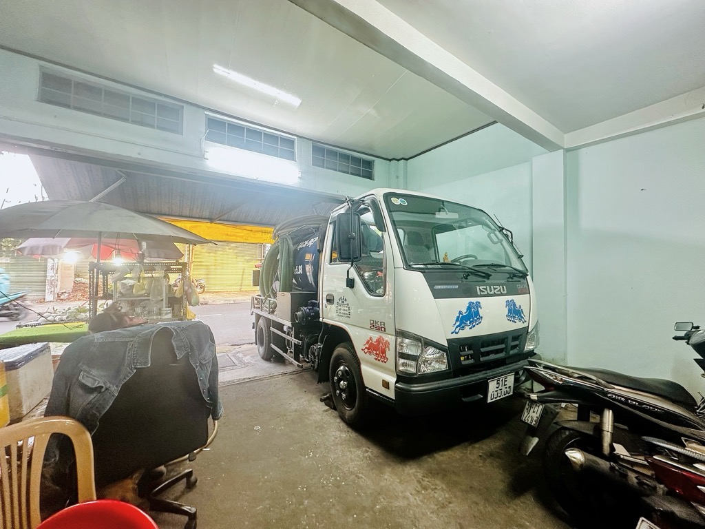 Mặt tiền Thoại Ngọc Hầu, Phú Thạnh, Tân Phú 88m2, 5.3 x 17.5, 11.5 tỷ