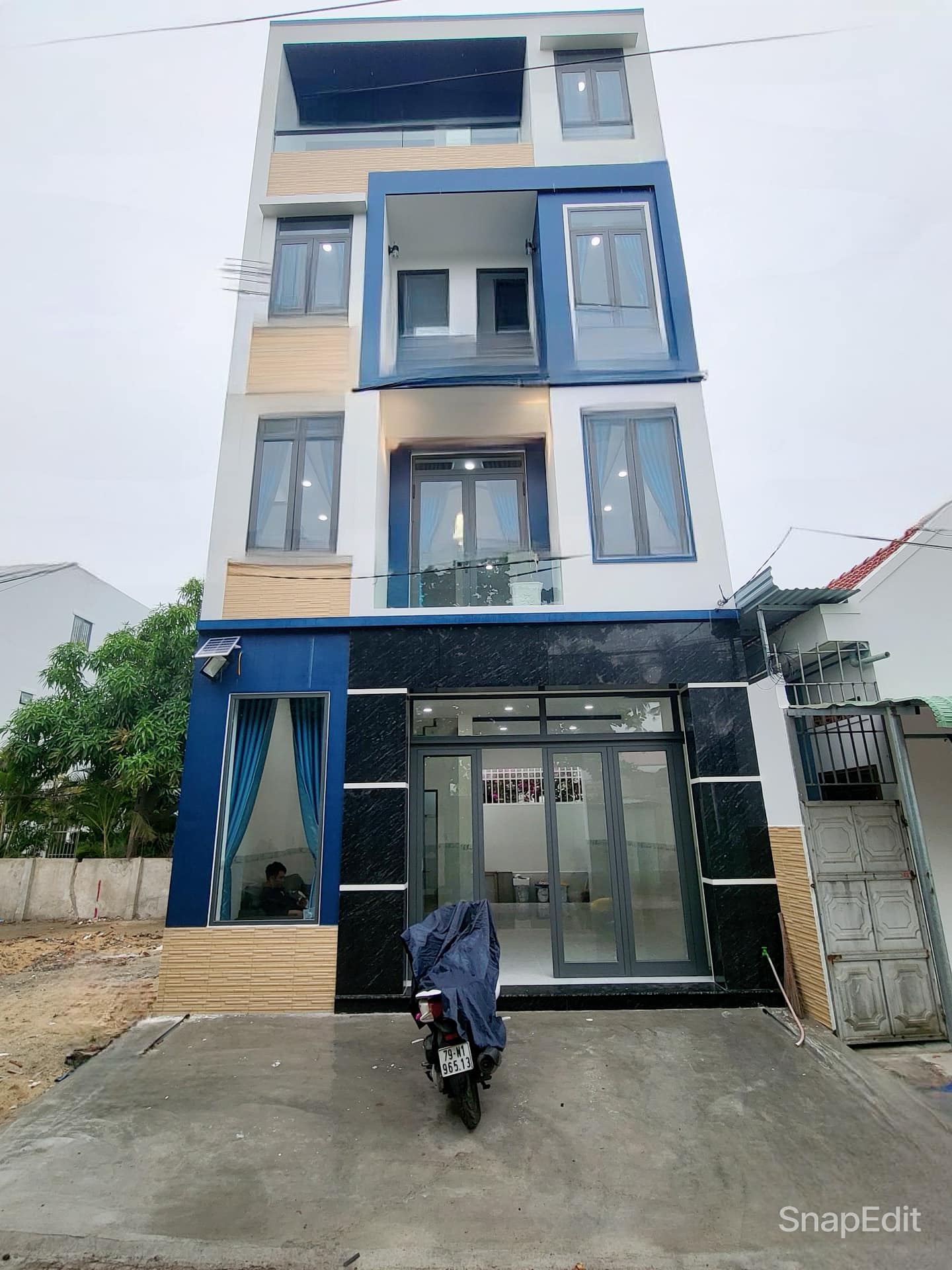 SIÊU PHẨM NHÀ ĐẸPBÁN NHÀ MỚI MÊ ĐÚC 4 TẦNG THIẾT KẾ HIỆN ĐẠI MẶT TIỀN ĐƯỜNG HƯƠNG LỘ NGỌC HIỆP