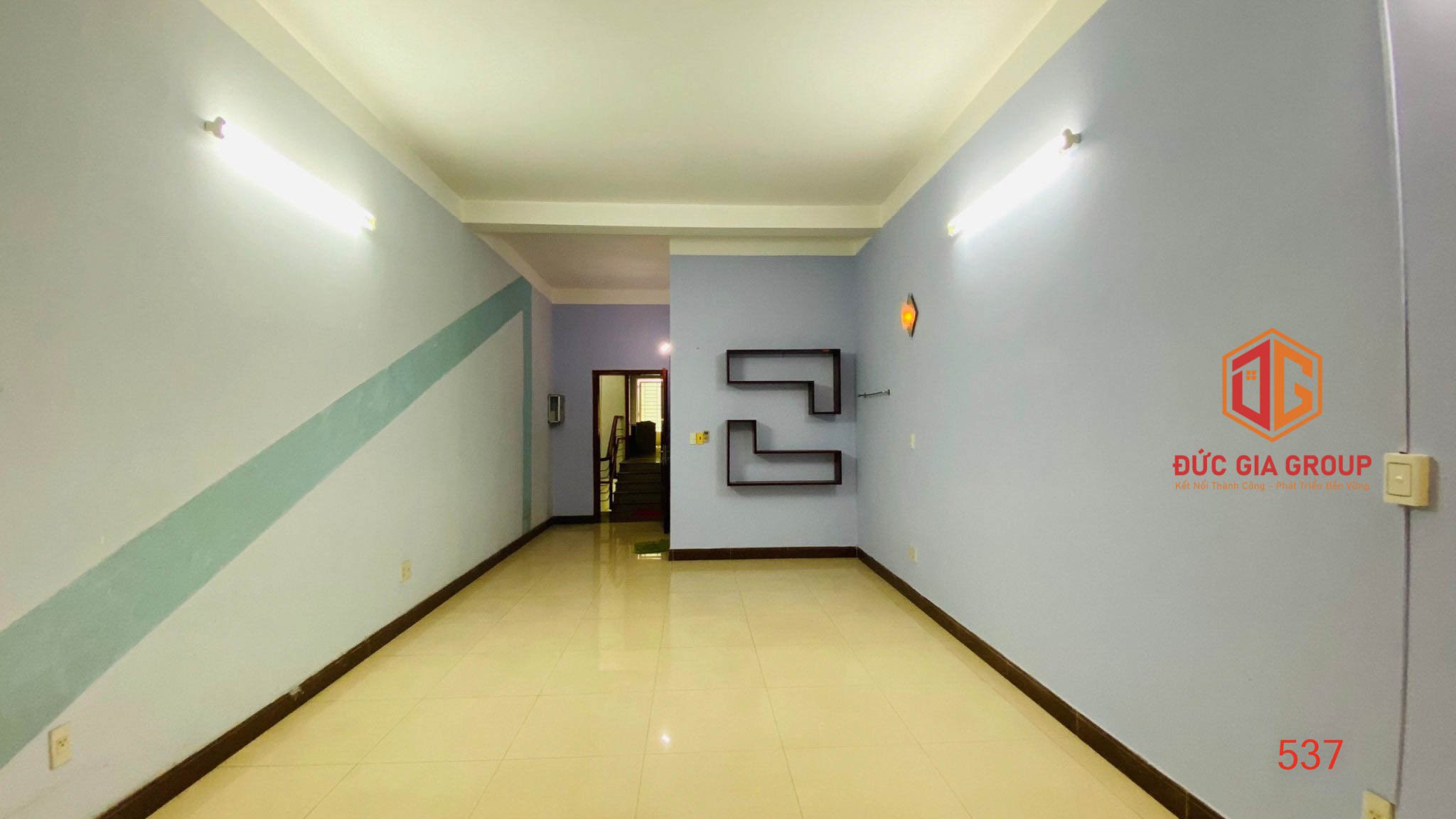 Cho thuê nhà 3 lầu Mặt Tiền Võ Thị Sáu, vị trí đẹp chỉ 30tr/tháng