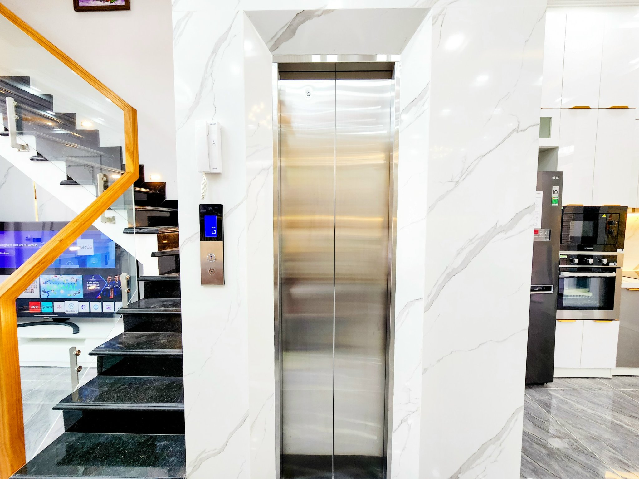 Nhà mới đẹp KDC Him Lam - Kênh Tẻ Q.7