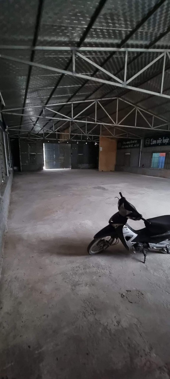 Cho Thuê Kho Xưởng 300m2 tại Vạn Phúc, Thanh Trì, Hà Nội giá 40k/m
