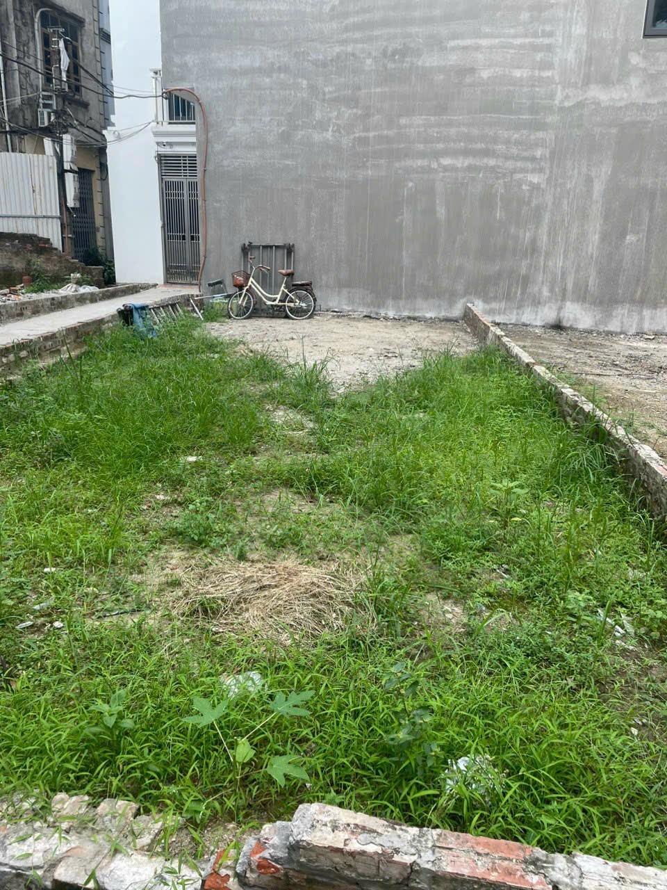 BÁN ĐẤT ĐƯỜNG THỤY PHƯƠNG - BẮC TỪ LIÊM - DT65M2- MT4,5M - GIÁ 5 TỶ - ĐƯỜNG Ô TÔ TRÁN