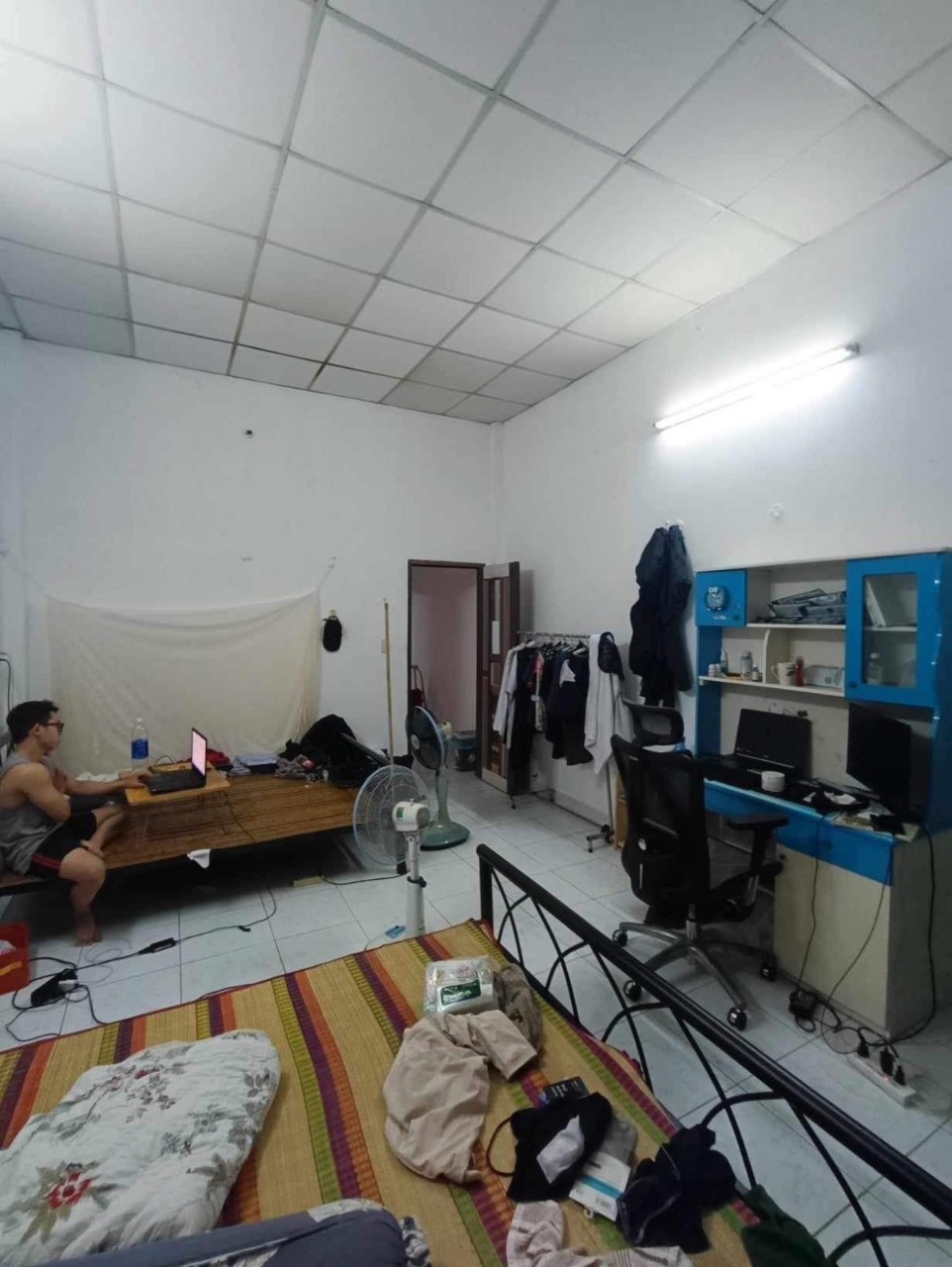 Bán nhà Quận Tân Bình, đường Phạm Văn Bạch, gần chợ, 70m2,4*17m, 7.1 tỷ.