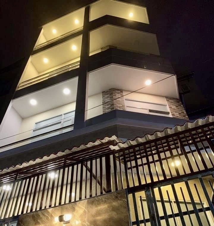 Bán nhà Căn hộ dịch vụ Lê Văn Quới, 23 phòng, có sẵn dòng tiền 70 triệu/ tháng, Giá Tốt