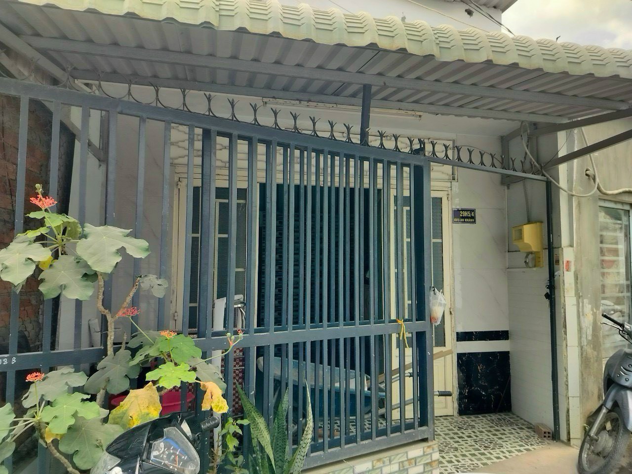 916 Nhà Chỉ : 3,5 triệu ( Cọc 4 triệu) Cho thuê nhà trệt lửng .hẻm 11 ĐKTW, An Khánh, Ninh Kiều