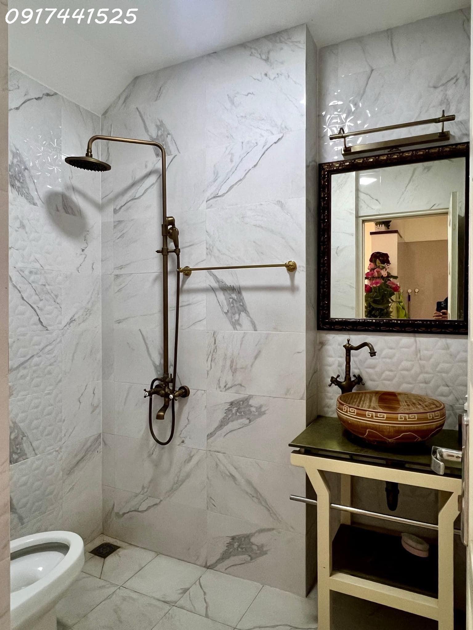 Chính chủ cho thuê nhà NC 166/ Thích Quảng Đức, gđ ở 6-8 người, 20tr.