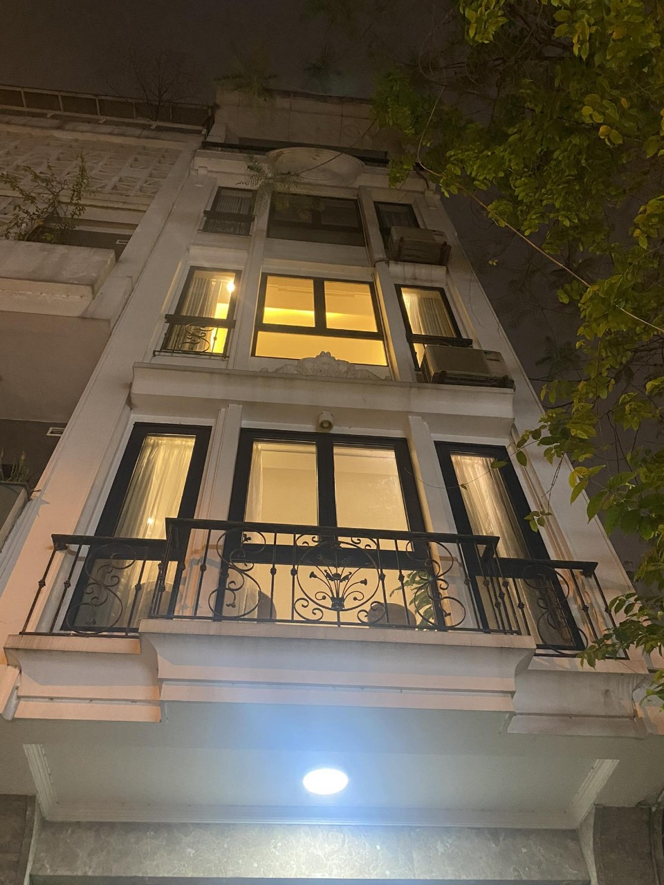 BÁN NHÀ MẶT PHỐ - QUẬN TÂY HỒ - OTO TRÁNH - KD ĐỈNH - 60M2X5T - 15,2 TỶ