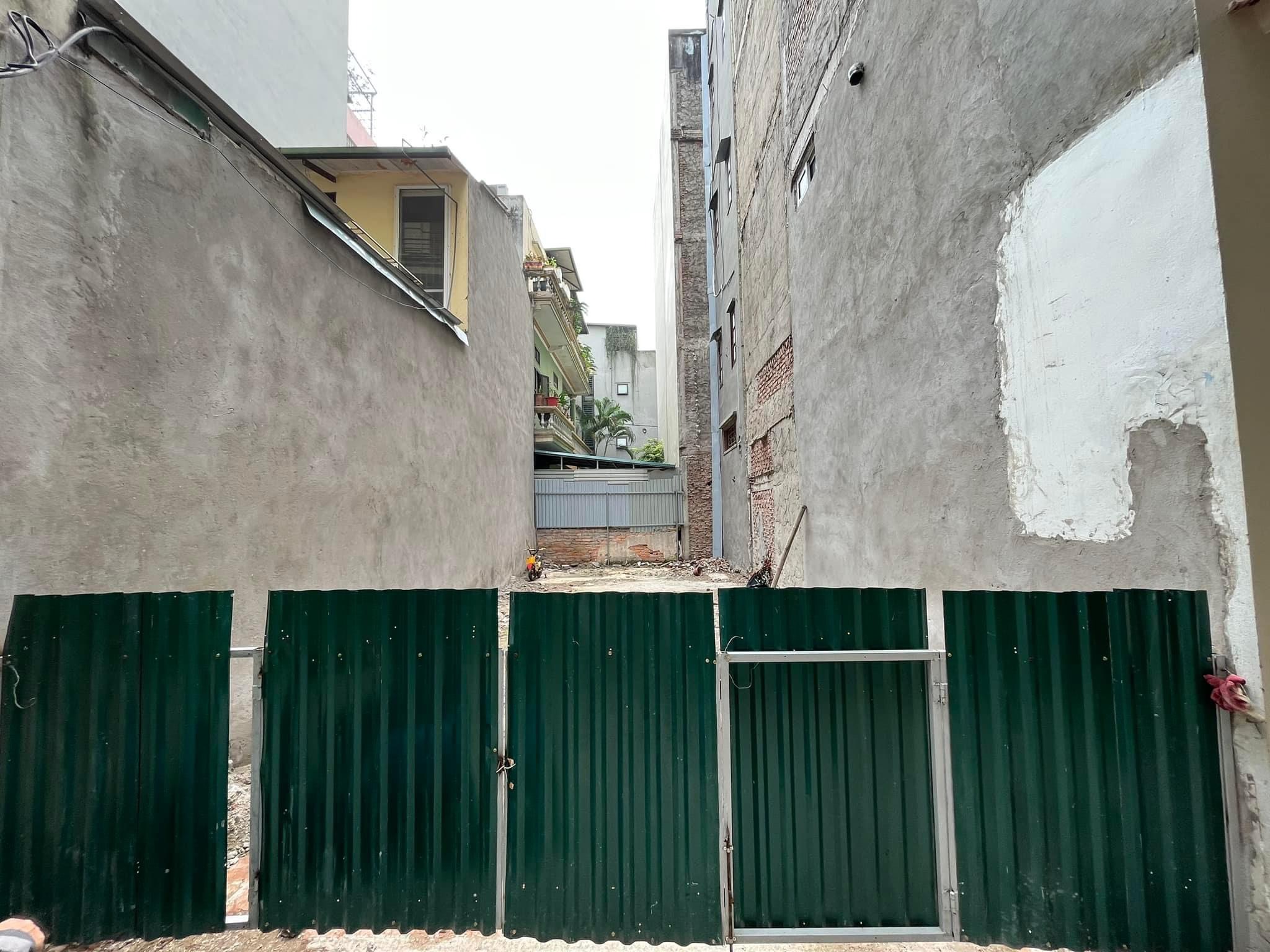 HIẾM ĐẤT XÃ ĐÀN, ĐỐNG ĐA, 75M, MT 6,4M, VỈA HÈ Ô TÔ TRÁNH KINH DOANH, SỔ ĐẸP, CHÀO 16 TỶ