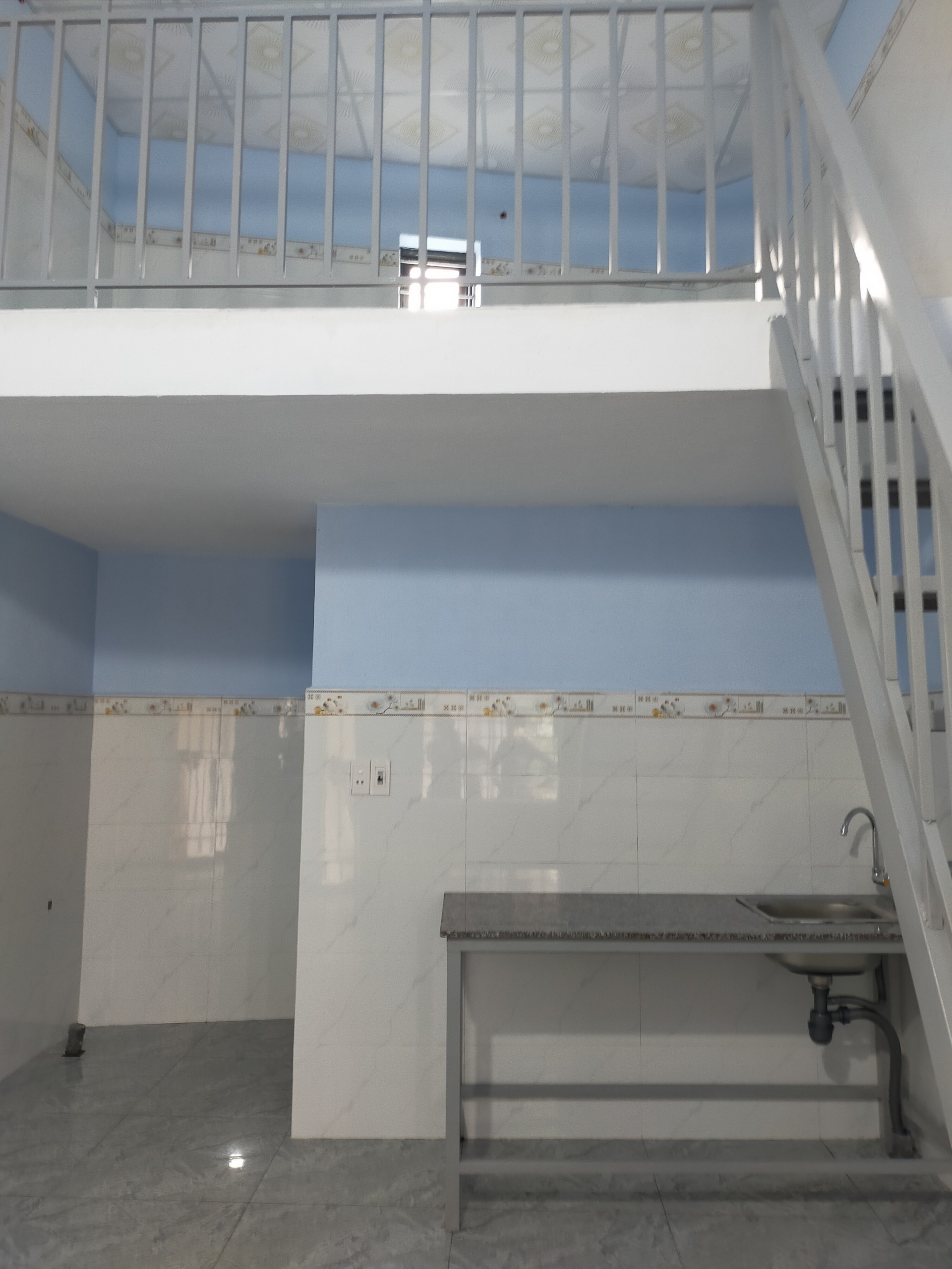 @@CHO THUÊ PHÒNG TRỌ CÓ GÁC LỬNG TẠI NUYỄN MỘNG TUÂN , LIÊN CHIỂU , ĐÀ NẴNG 2.5 TRIỆU/ THÁNG