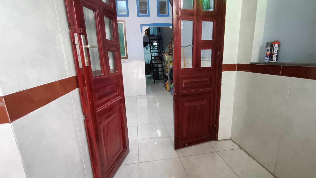 930 Nhà Chỉ : 4,5 triệu/ tháng Cho thuê nhà khu dân cư đại Ngân . Hẻm An Khánh Ninh Kiều TP Cần