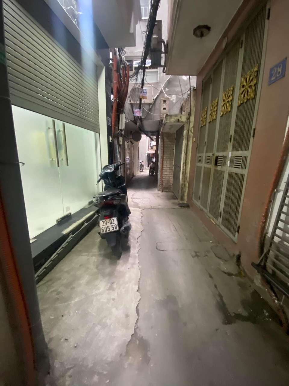 NHÀ ĐẸP - LƯƠNG SỬ C NGÕ 31 - NGÕ THÔNG - Ô TÔ CÁCH 30m - FULL NỘI THẤT.