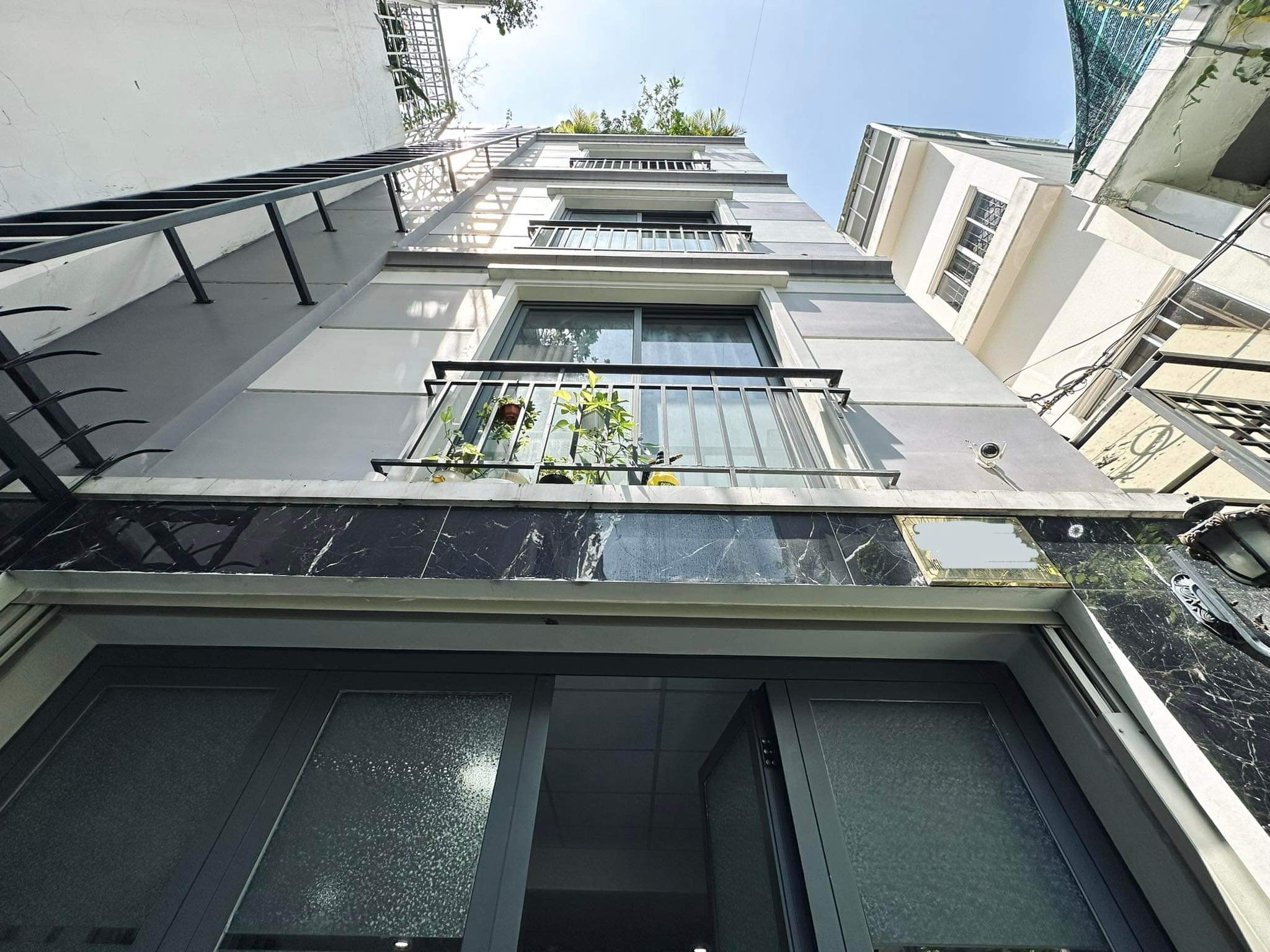 NGUYỄN VĂN ĐẬU, P11, BÌNH THẠNH - CHDV 13 PHÒNG MỚI ĐẸP -( 9x10 ) - HXH - 5 TẦNG - DOANH THU 70 TRIỆU - 12.5 TỶ