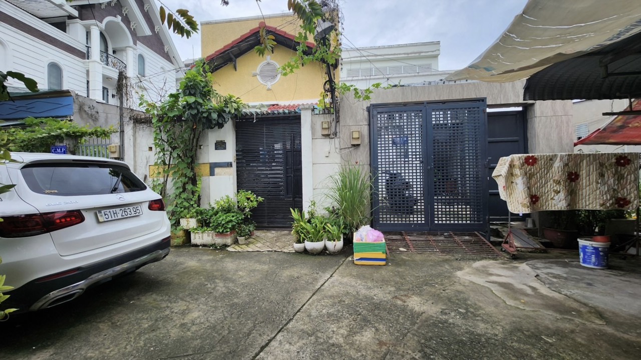 Đất Siêu Rẻ, Dương Đình Hội, Q9, HXH, ngang khủng 8,6m2. Dt 200m2 mà giá chỉ 9.36 ty