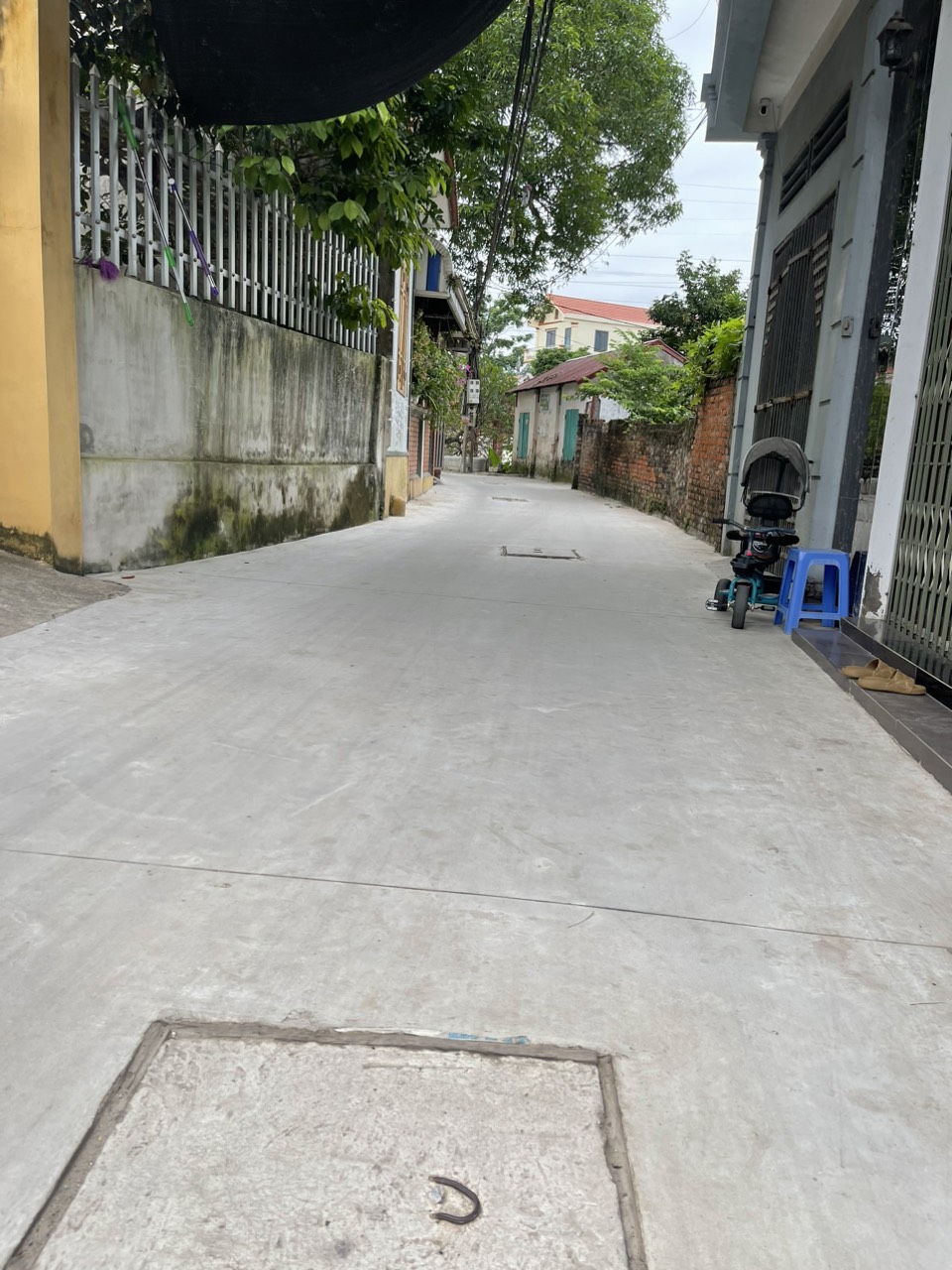 bán 70m xã đông phương yên gần ql6 - ô tô đỗ cửa