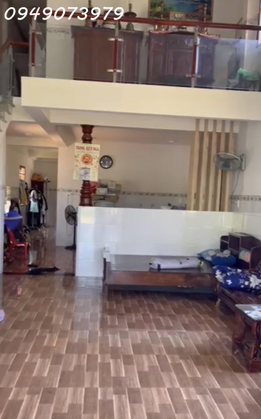 Chính chủ cần bán nhà Phố Phú Mỹ Phú Long.