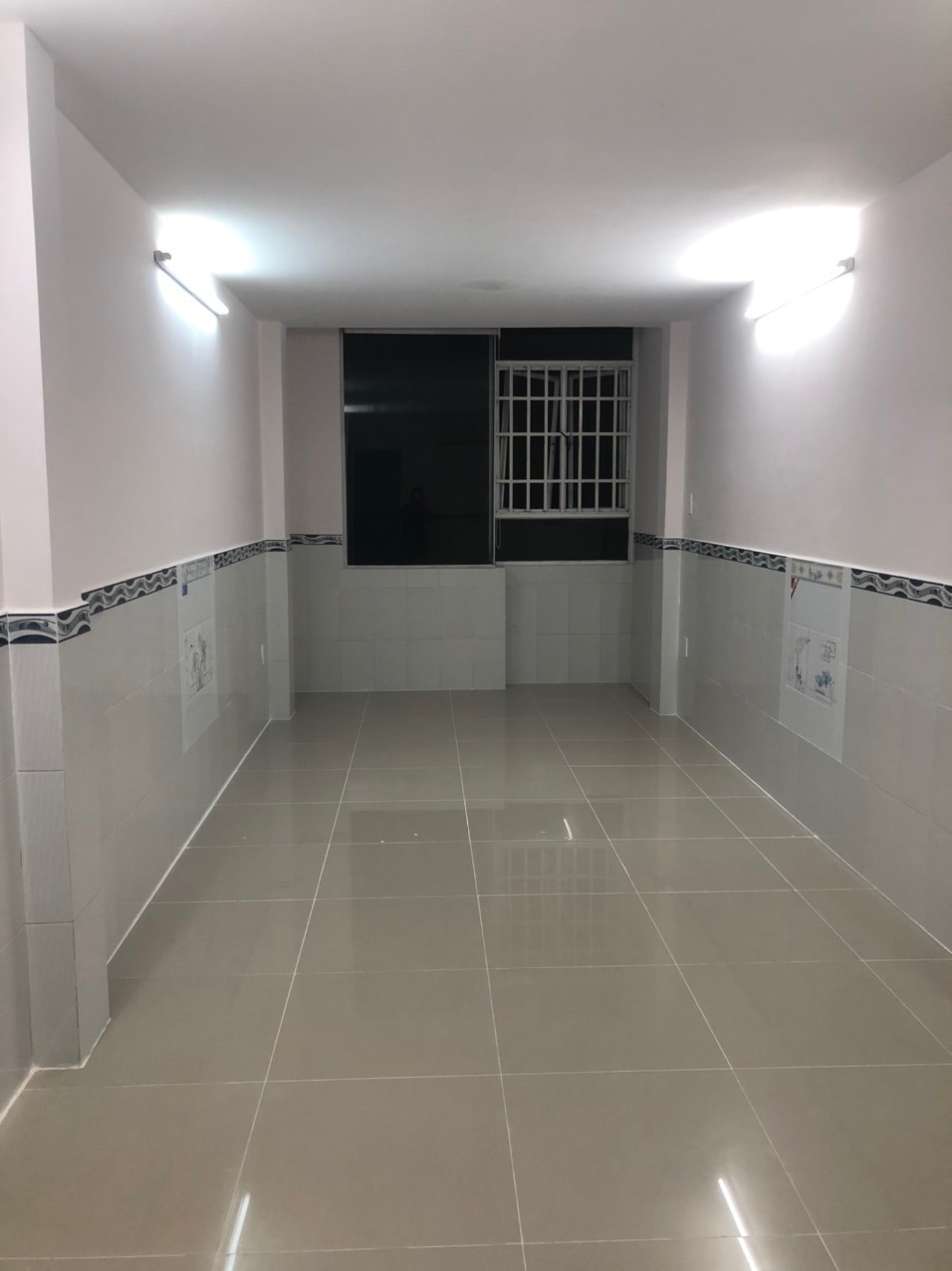 Bán nhà MTKD 12M thông Nguyễn Sơn quận Tân Phú 3 x 13- 3 tấm chỉ 5,5 ty TL