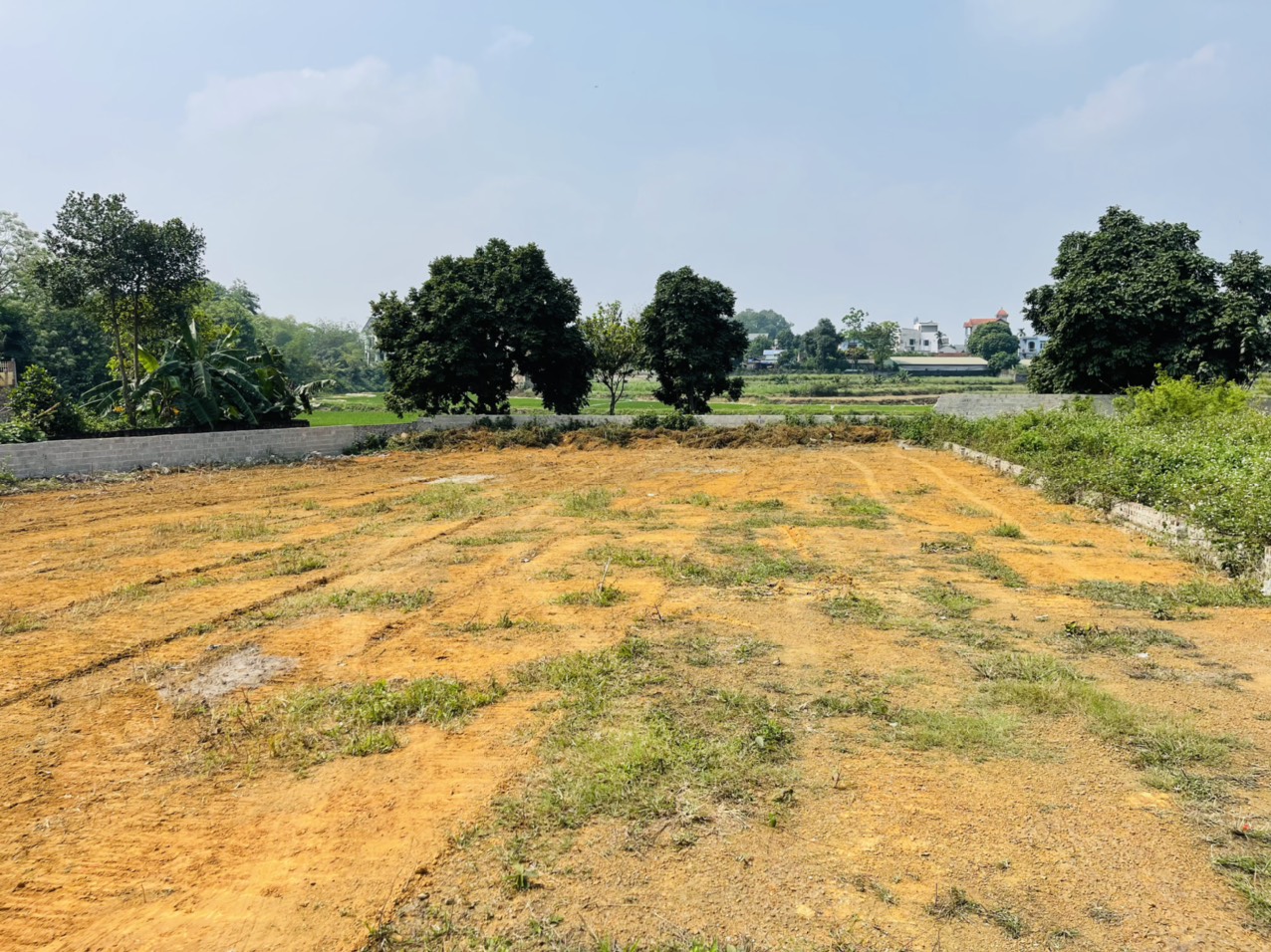 Cần bán lô đất 1036,7m2 ở Hoà Thạch ,Quốc Oai, HN, cách trực chính huyện 400m