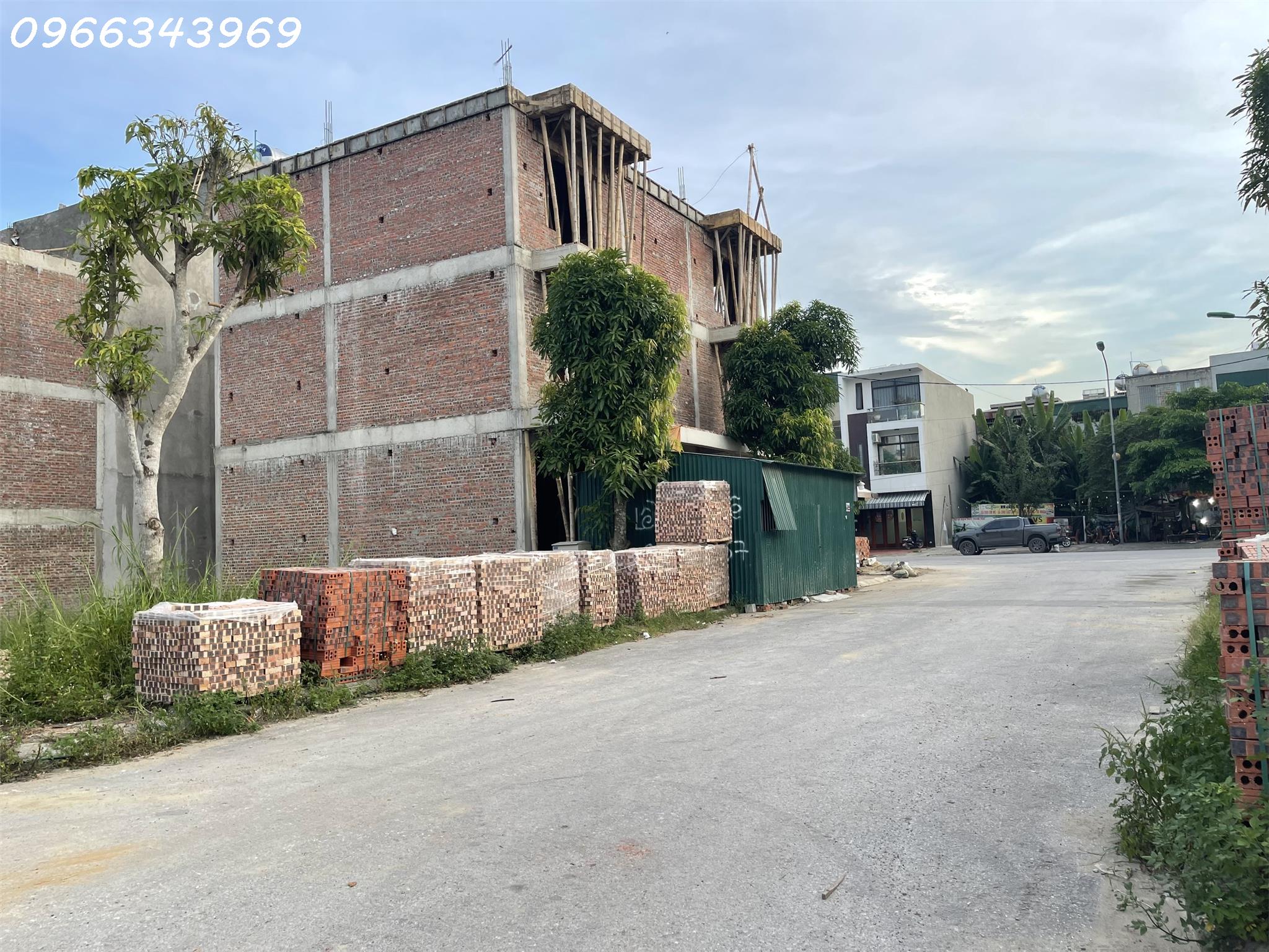 ĐẤT 1,8 TỶ. ĐẤT NỀN HÀNG CAU. NHẬN ĐẤT XÂY ĐƯỢC NGAY. LH: 0966343969