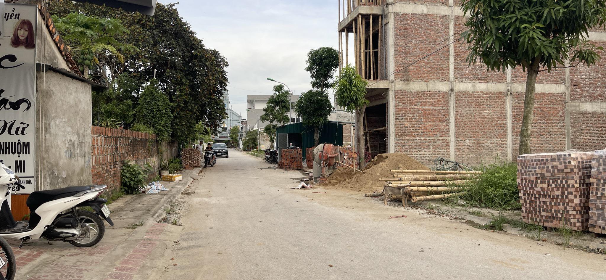 ĐẤT 1,8 TỶ. ĐẤT NỀN HÀNG CAU -TT TP.THANH HÓA. HẠ TẦNG HOÀN THIỆN. GIAO SỔ NGAY. LH: 0966343969