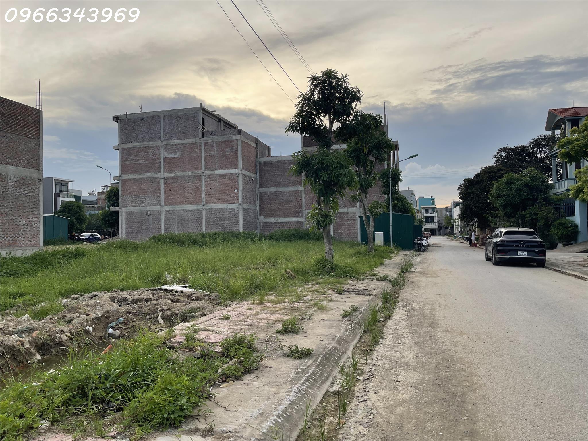 ĐẤT 1,8 TỶ. ĐẤT NỀN HÀNG CAU. NHẬN SỔ NGAY. LH: 0966343969