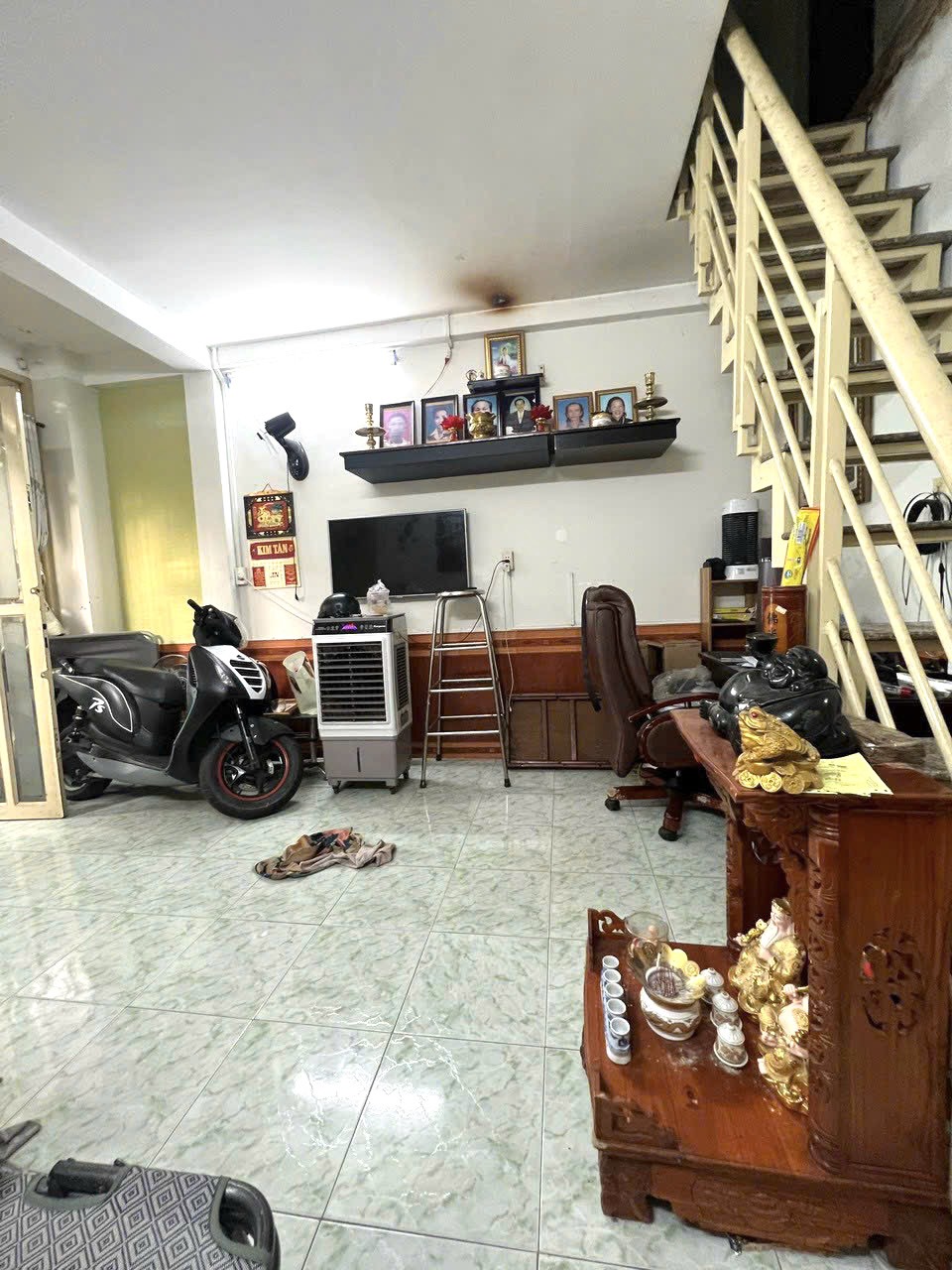 Bán nhà 1/ hẻm 6M kế MT Lũy Bán Bích quận Tân Phú 4 x 11- 2 tầng 5 tỷ xíu