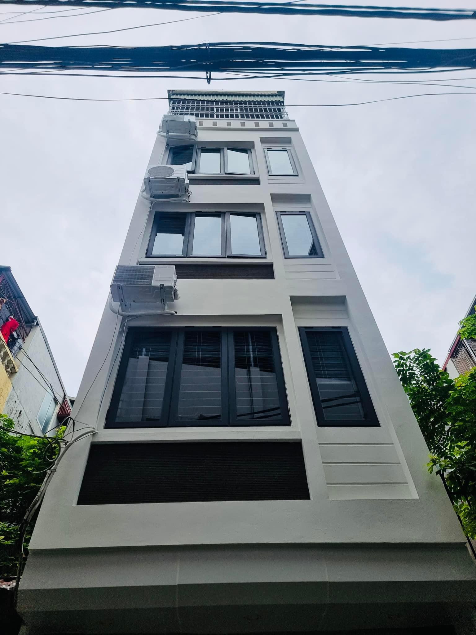 5 TẦNG PHÂN LÔ Ô TÔ TRÁNH ĐỘI NHÂN, BA ĐÌNH, 41M, MT 3,2M, NGÕ THÔNG, FULL ĐỒ, GIÁ 10,9TỶ