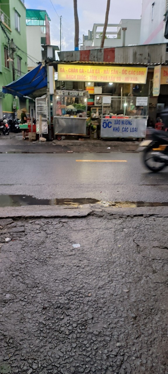 Quận 12, Đường Tân Thới Nhất, DT khủng 82m2, gần chợ, trường học, không ngập. 4.5 tỷ