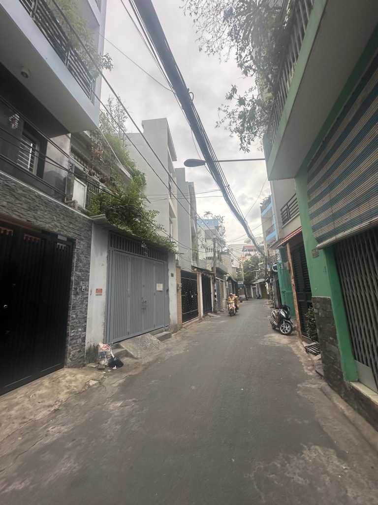 VỊ TRÍ CỰC ĐẸP - KINH DOANH BUÔN BÁN ĐỈNH CAO - KHU VIP P10 TÂN BÌNH - NHÀ 4 TẦNG - 43M2 - 6.8 TỶ- HOÀN CÔNG ĐỦ - HẺM