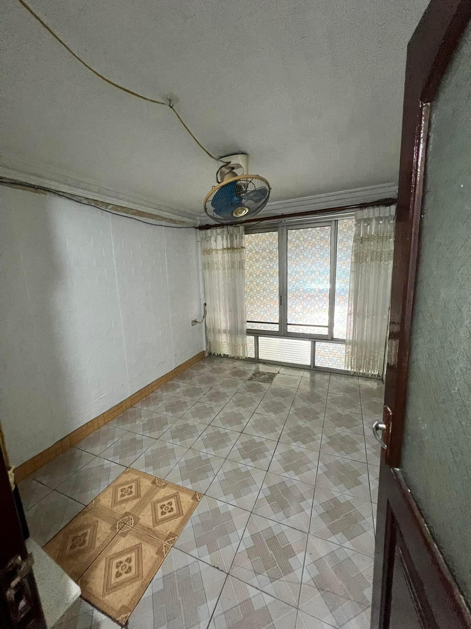 Bán nhà 3 tầng mặt đường Hùng Vương, Thượng LÝ, Hồng Bàng, Hải Phòng. 3,5 tỷ