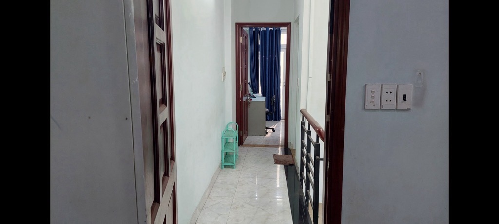 HIẾM - MẶT TIỀN - VỊ TRÍ ĐẸP NGAY TRUNG TÂM TÂN BÌNH - PHƯỜNG 10 - TRẦN VĂN QUANG - THÔNG CÁC QUẬN - 2 TẦNG - 49M2 -