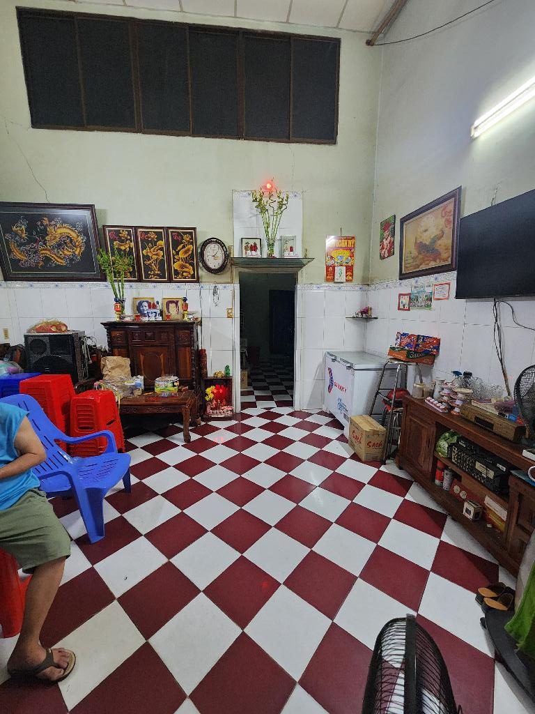 Mặt Tiền Trần Văn Quang, 144m2- kinh doanh buôn bán 16.5 tỷ