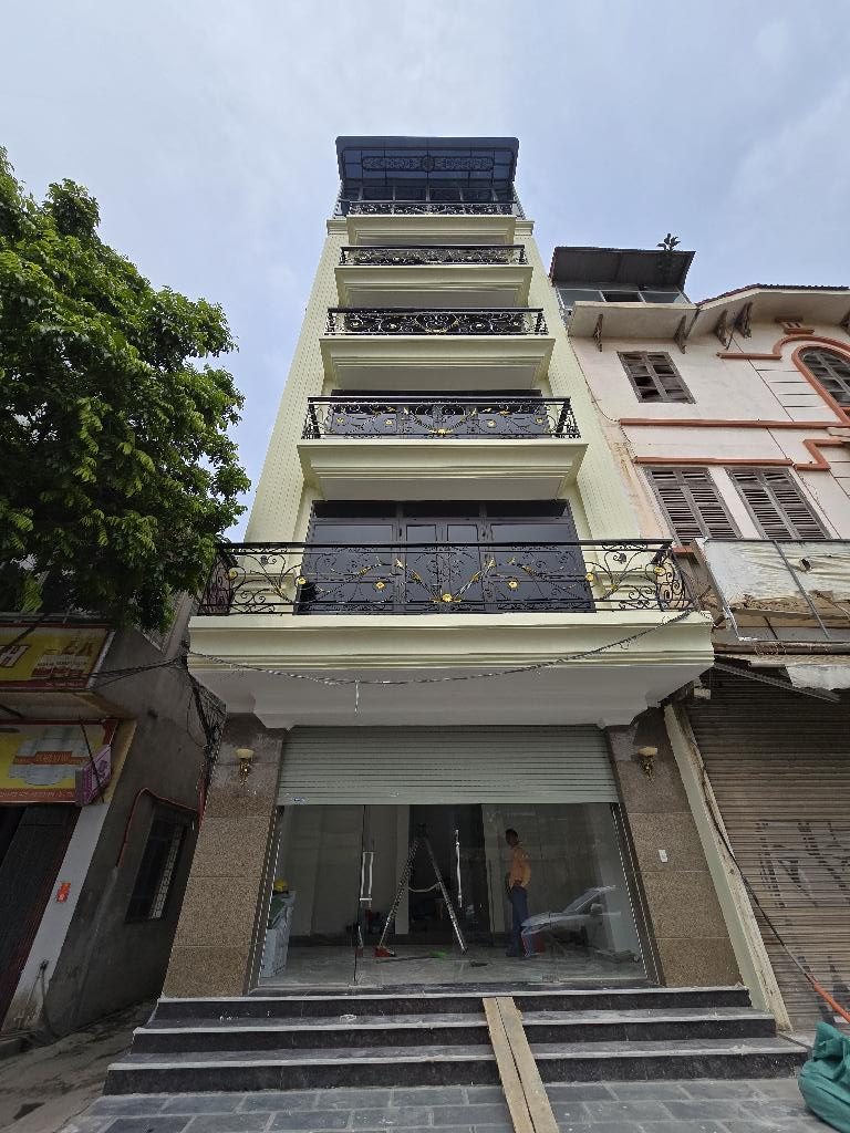 MẶT PHỐ ÂU CƠ (DÃY LẺ) - ĐẸP LONG LANH - MẶT TIỀN BỀ THẾ - 51M2X8T, THANG MÁY - 24 TỶ