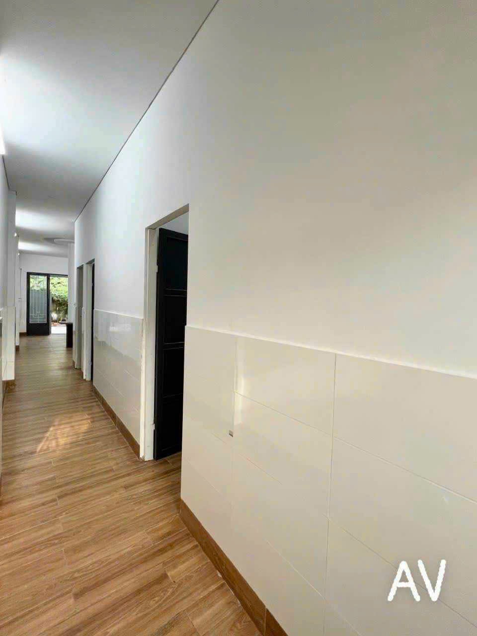 982Nhà MT Chỉ: 5 triệu/ tháng Cho thuê nhà nguyên căn mặt Trần Quang Diệu nhỏ , BT **Thuận tiện cả ở và kinh