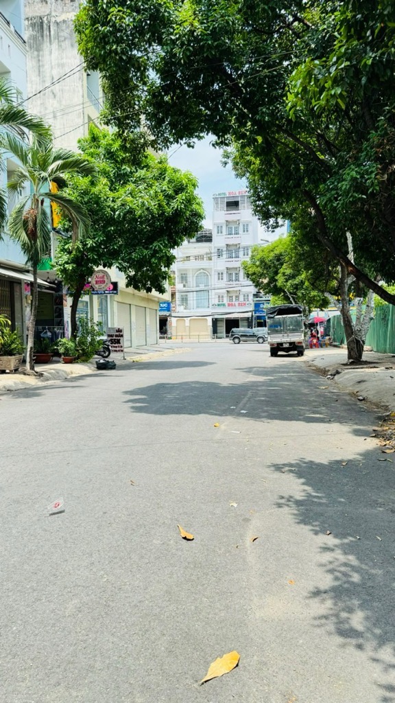 Mặt Tiền Bình Tân - Tiện Ở Và Kinh Doanh - 4 Tầng BTCT - 6PN - 76M - Nhỉnh 11 Tỷ,